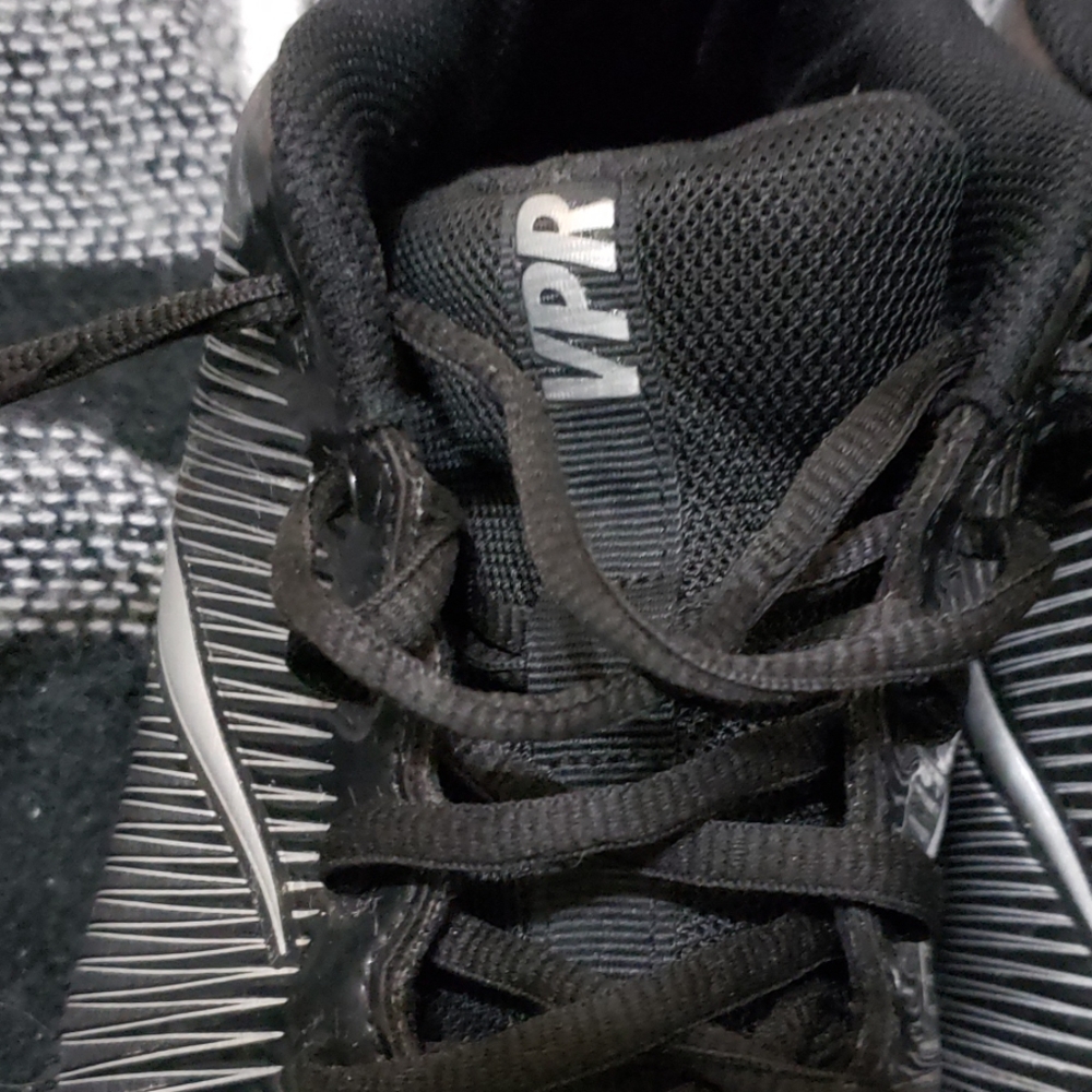 Cleats - Picture 5 of 5